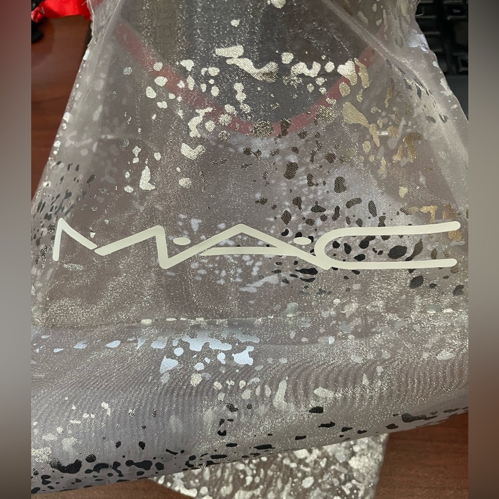 MAC Holiday Gift Bag, Drawstring Bag, Perfect for MAC Gifts, 14x9 Inch NWT